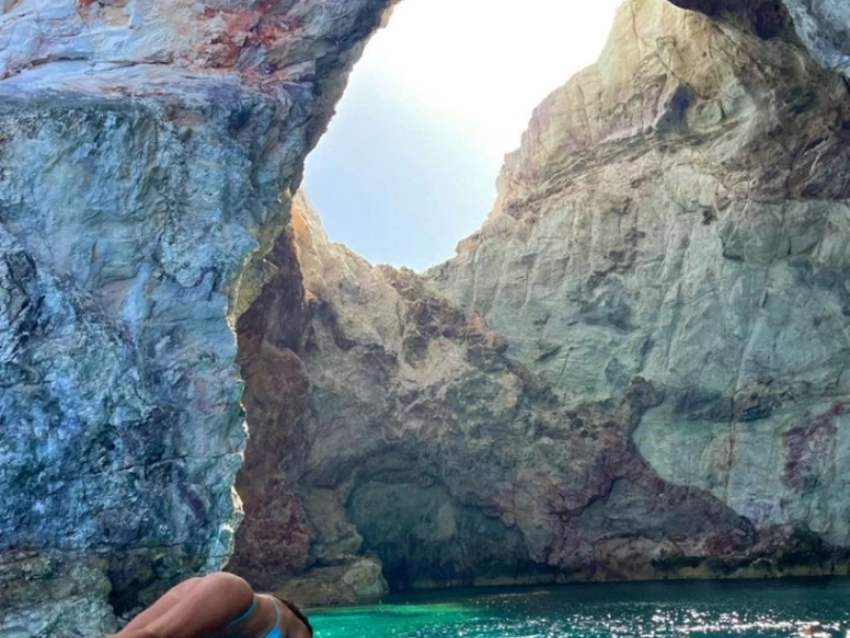 Pronájem Motorová loď v Palermo -Ferretti Craft Open 42