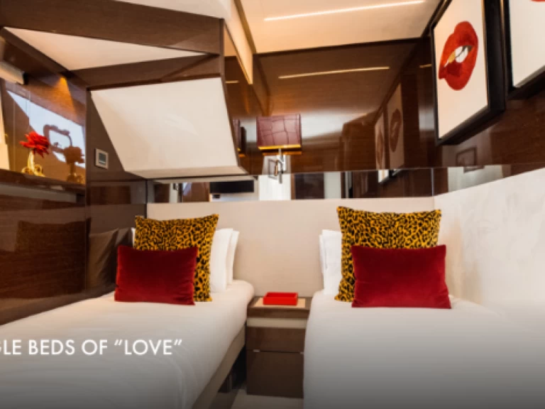 Prestige 680S jednotlivci a charterové společnosti v Amalfi 