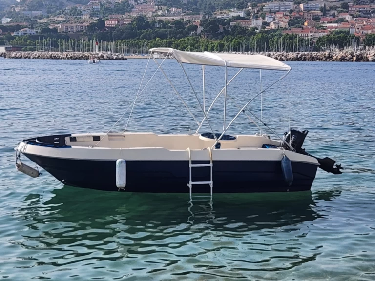 Pronájem lodi Prusa Marine Prusa 450 v Marseille na Samboatu