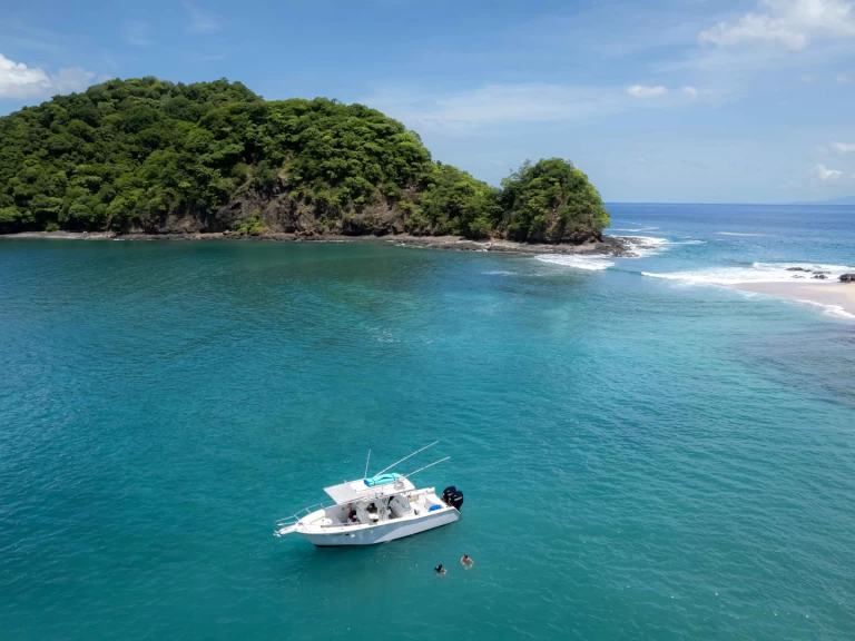 Motorová loď k pronájmu v Bahía Culebra za nejlepší cenu