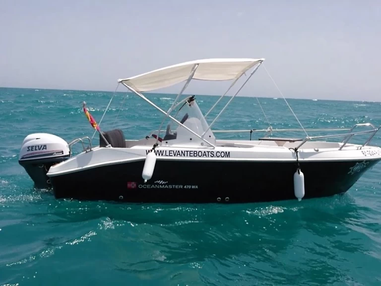 Ocean Master OCEAN MASTER 470 WA jednotlivci a charterové společnosti v Torrevieja