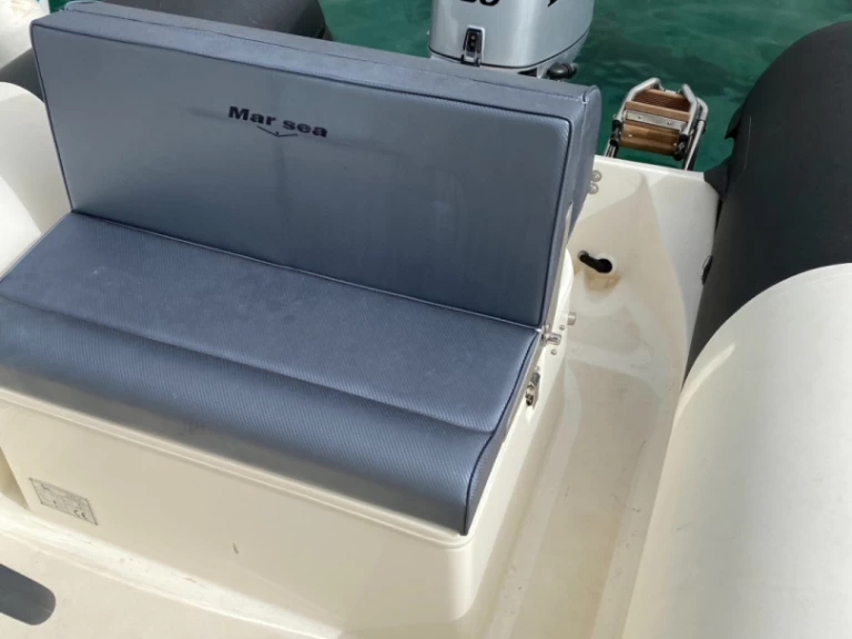 Pronájem Polotuhá loď v Porto Pollo -Marsea Marsea SP 90