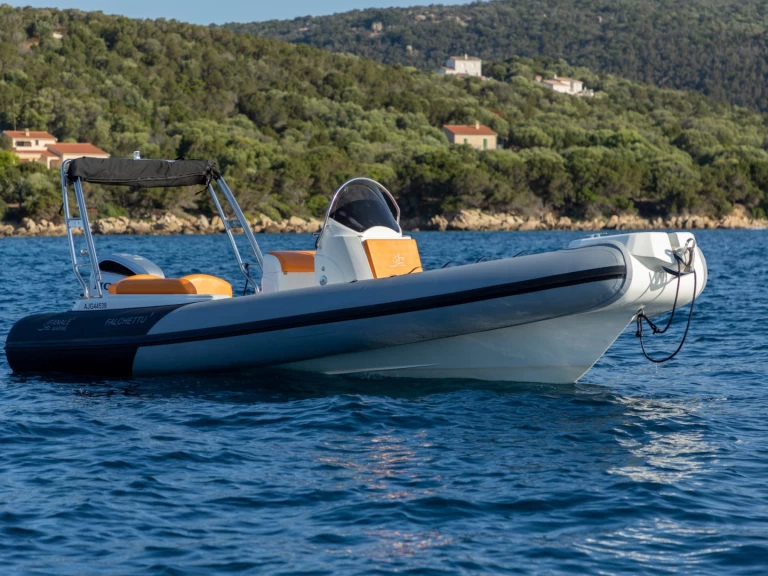 Pronajmout si Fanale marine  FANALE 700 FALCHETTU v Porto Pollo