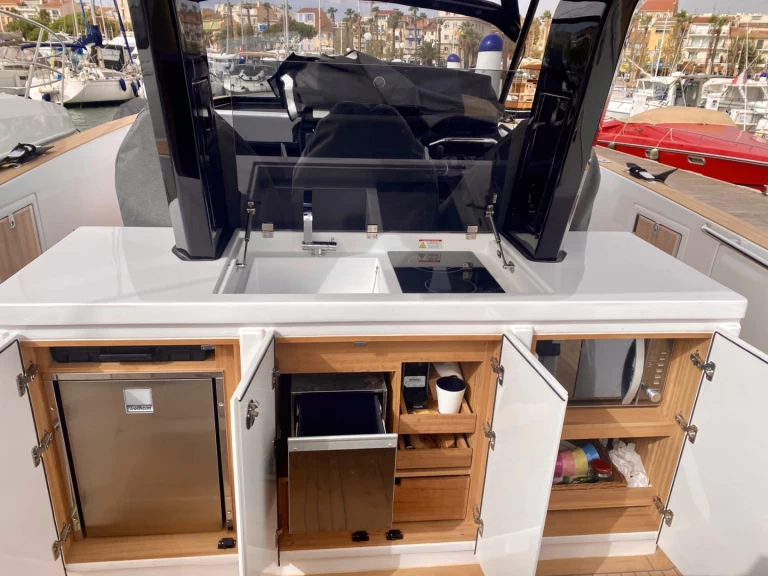 Pronájem jachty v Cogolin -Pardo Yachts Pardo 38 na Samboatu