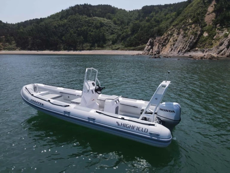 Pronájem jachty v Mèze -Highfield COASTER 60 na Samboatu