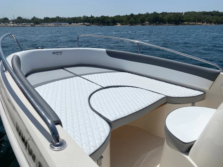 Pronájem jachty v Funtana-Fontane -Eolo Eolo 570 Open na Samboatu