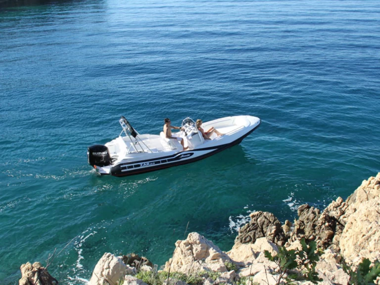 Pronajmout Polotuhá loď se skipperem či ne Zar v Funtana-Fontane