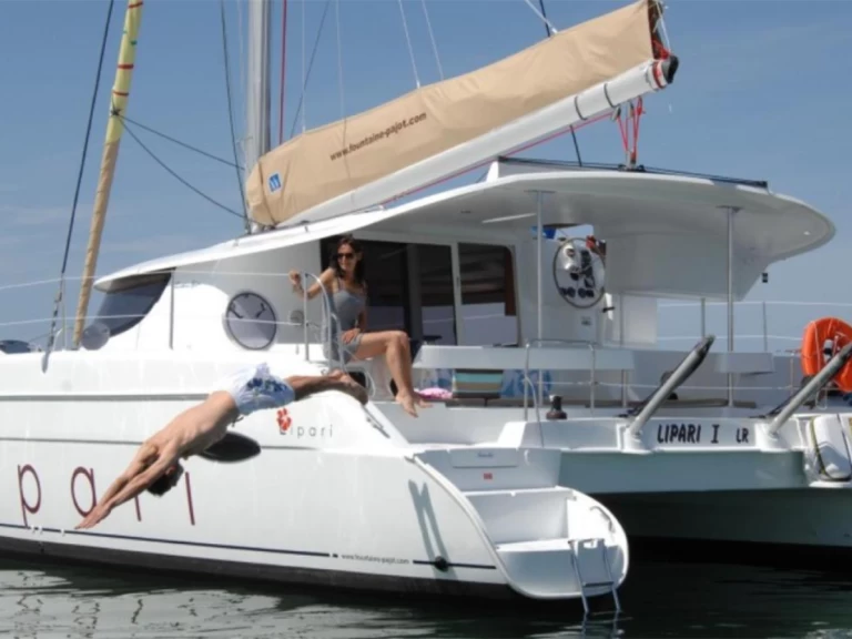 Pronájem lodi Fountaine Pajot Lipari 41 v Porto Montenegro na Samboatu