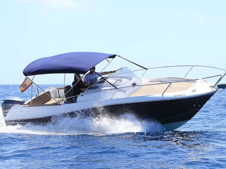 Pronajmout Motorová loď se skipperem či ne Jeanneau v L'Estaque