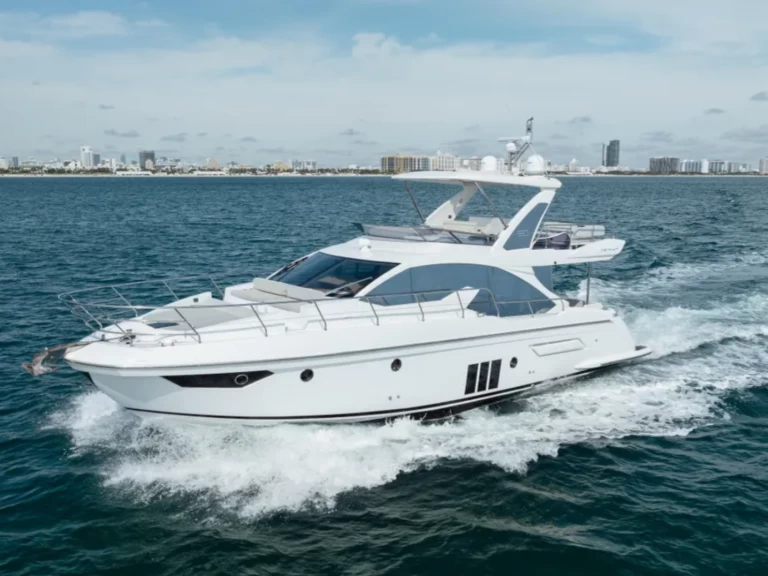 Pronájem Jachta v Miami -Azimut Azimut 50 Fly