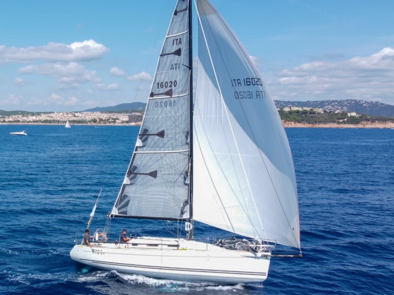 Pronajmout si Bénéteau First 34.7 v Port de Palamós