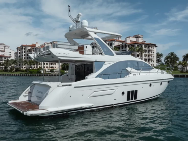 Pronajmout si Azimut Azimut 50 Fly v Miami