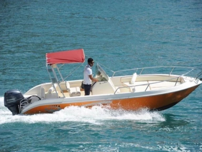 Pronájem Motorová loď v Amalfi  -Terminal Boat en21