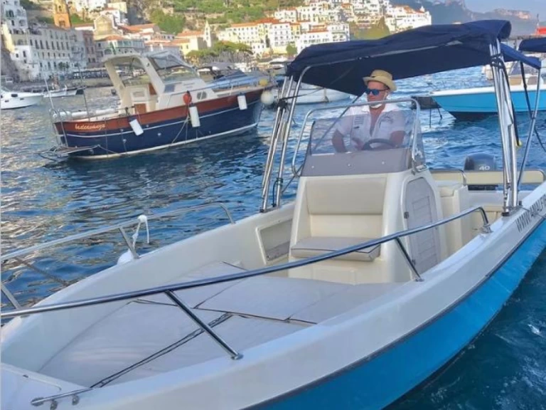 Pronájem lodi Terminal Boat en21 v Amalfi  na Samboatu