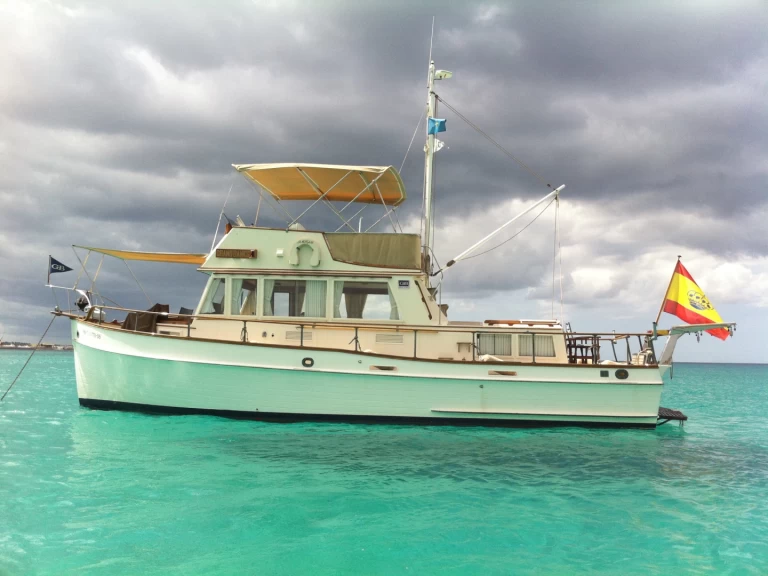 Pronajmout si Grand Banks Grand Banks 36 Classic v Palma de Mallorca