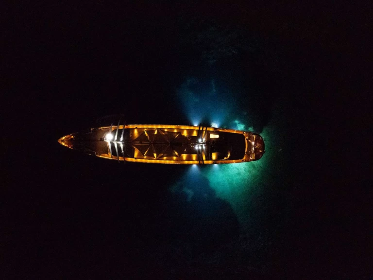 Pronájem lodi Custom Dalmatino v Chorvatsko na Samboatu