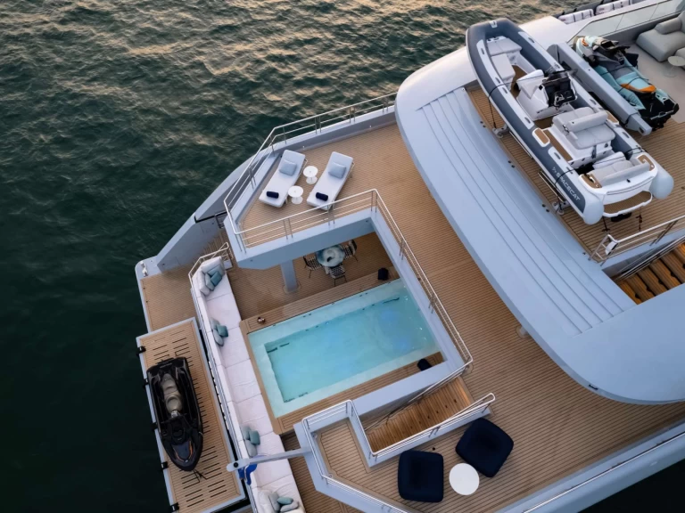 Pronajmout Jachta se skipperem či ne  v Phuket (City)