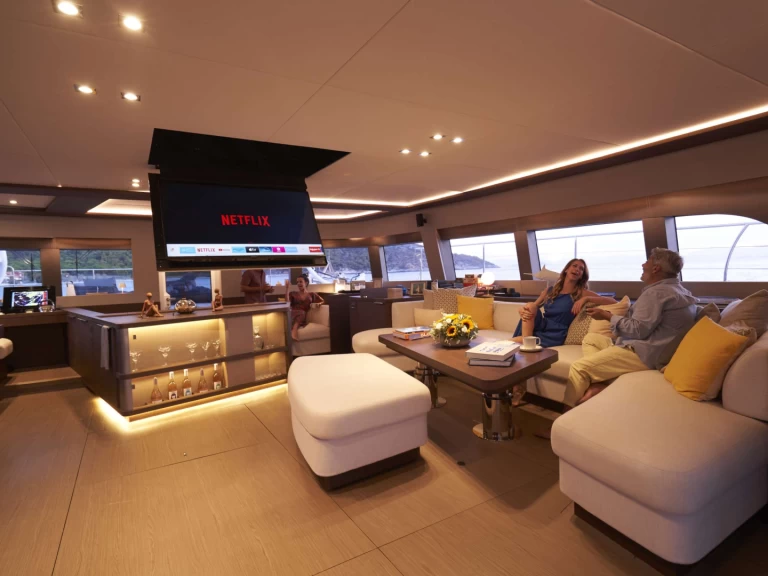 Pronájem Jachta v Nea Peramos -Lagoon CRAZY HORSE