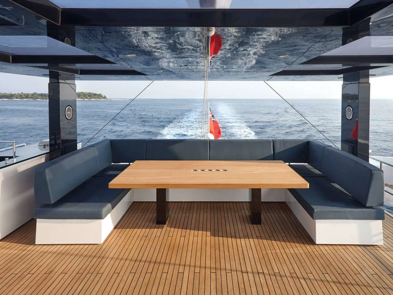 Pronajmout si Sunreef MIDORI v Nassau