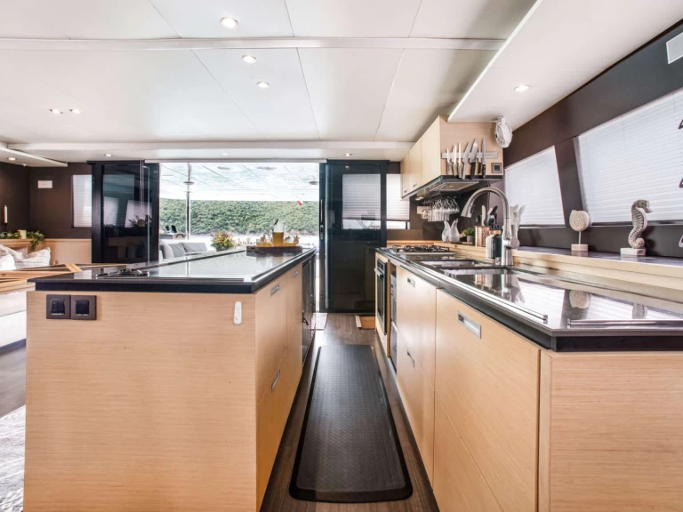 Pronajmout si Lagoon ULTRA v Britské Panenské ostrovy