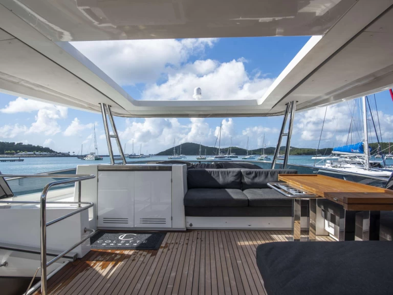 Pronajmout si Lagoon HULYA v Bahamy