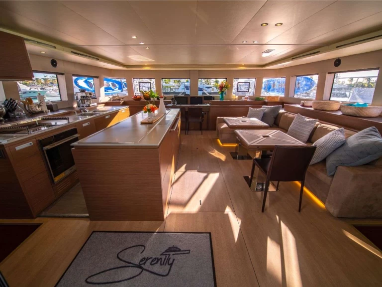 Pronajmout Jachta se skipperem či ne Lagoon v Nassau