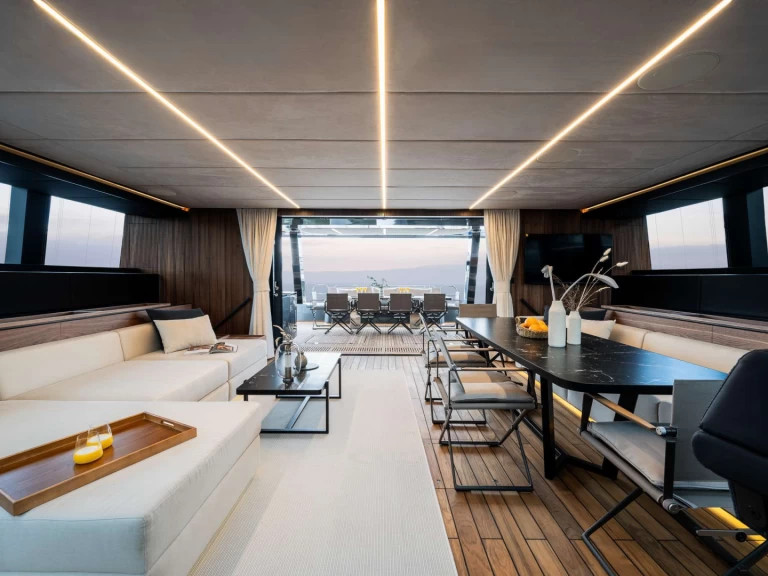 Pronájem Jachta Sunreef s licencí