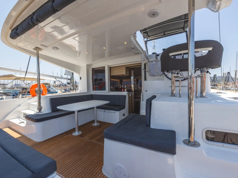 Pronájem jachty v Lefkáda -Lagoon Lagoon 40 na Samboatu