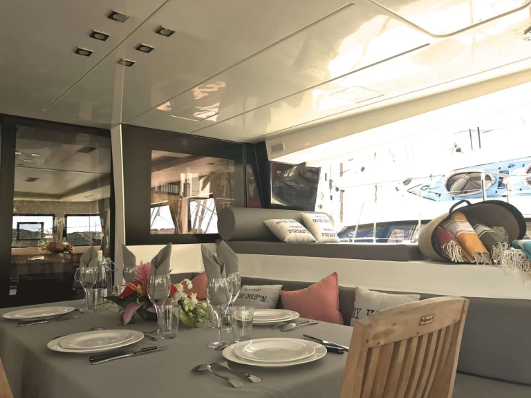 Lagoon Reve2Mer jednotlivci a charterové společnosti v Mahé