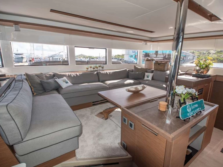 Lagoon KARMA jednotlivci a charterové společnosti v Tortola