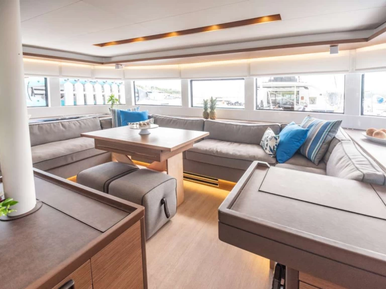 Pronájem Jachta v Tortola -Lagoon SCUBA DOO 