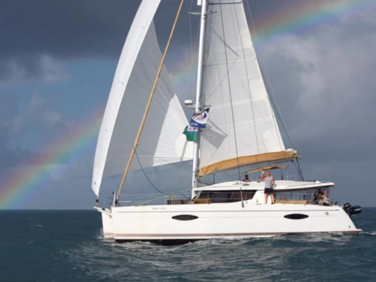 Pronajmout Katamarán se skipperem či ne Fountaine Pajot v Porto Montenegro