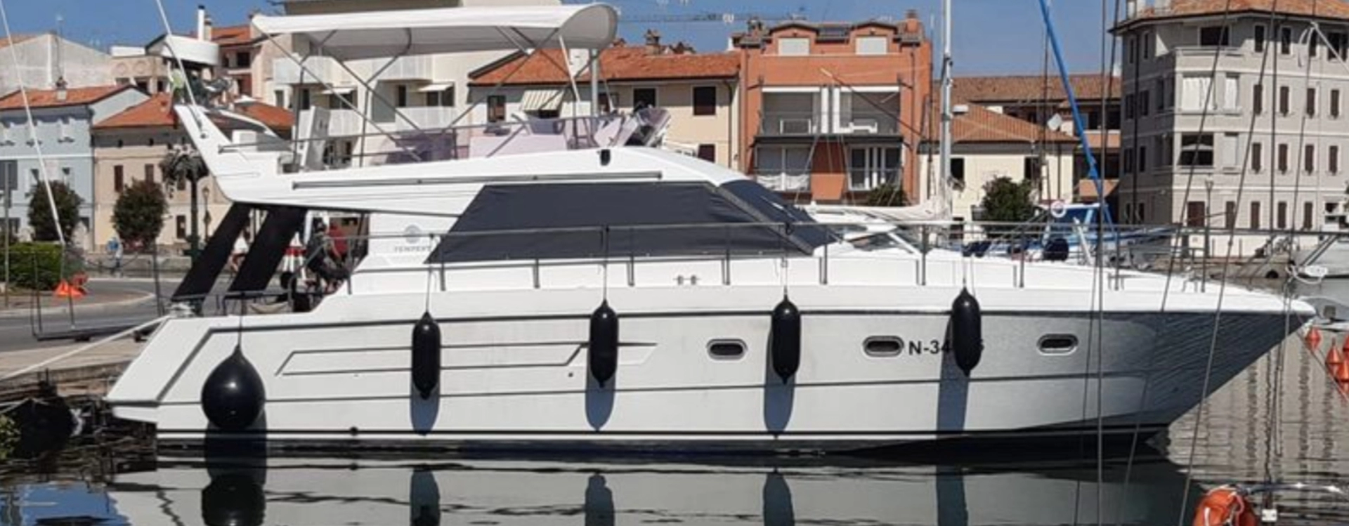 Pronájem jachty v Siracusa -Raffaelli Tempest fly 43 na Samboatu