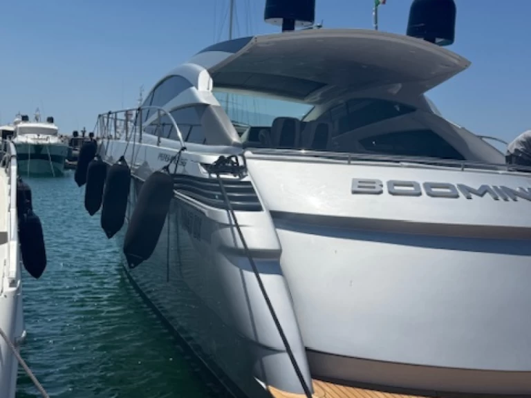 Pronájem lodi Pershing Pershing 56 HT v Porto di Salerno na Samboatu