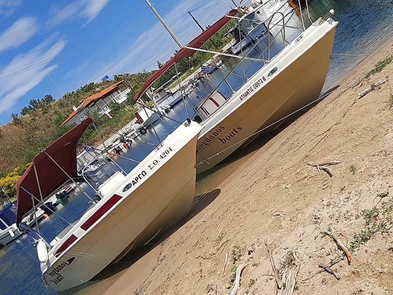 Pronájem lodi Néa Potídhaia lákavé ceny Open