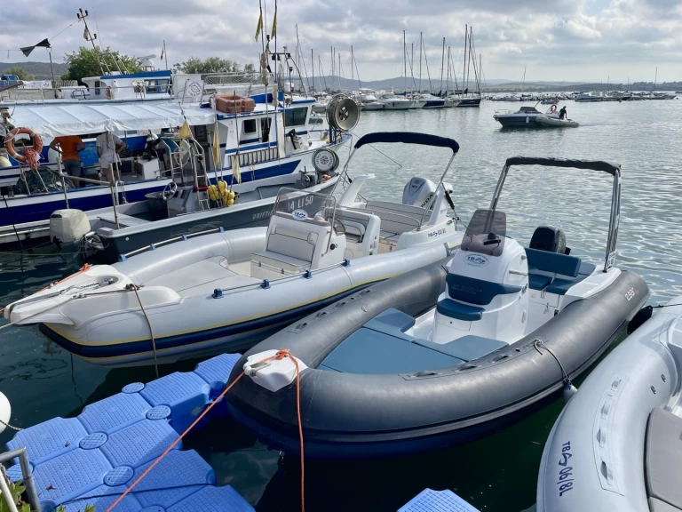 Pronájem lodi Talamone lákavé ceny 62