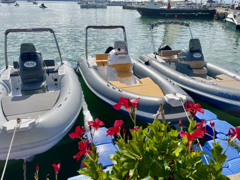 Pronájem Polotuhá loď v Talamone -2bar 62