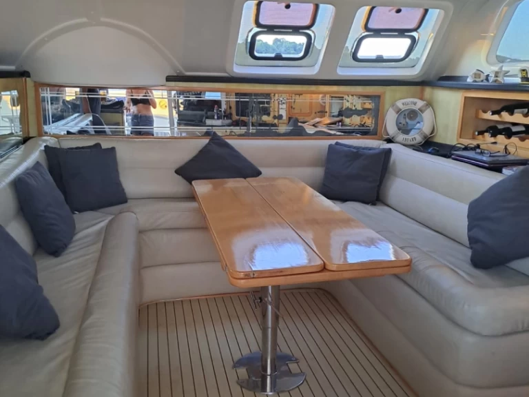 Pronájem Katamarán v Hell-Ville -Royal Cape Majestic 53