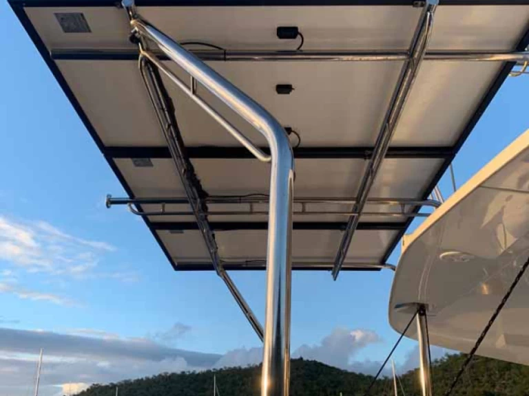 Pronájem lodi Lagoon Lagoon 42 v Golfo Aranci na Samboatu