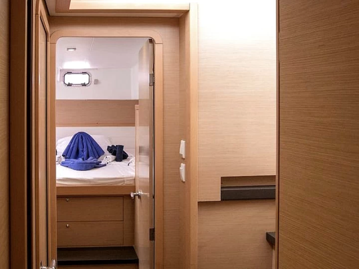 Pronajmout si Lagoon Lagoon 39 v Nea Peramos