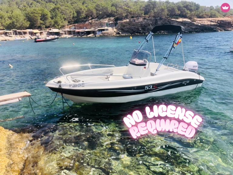 Trimarchi Trimarchi 53 S Enica jednotlivci a charterové společnosti v Sant Josep de sa Talaia