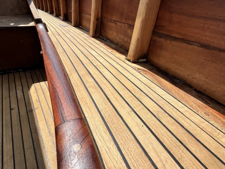 Pronajmout Plachetnice se skipperem či ne Cantiere Di Pinto Antonio v Sant Antoni de Portmany