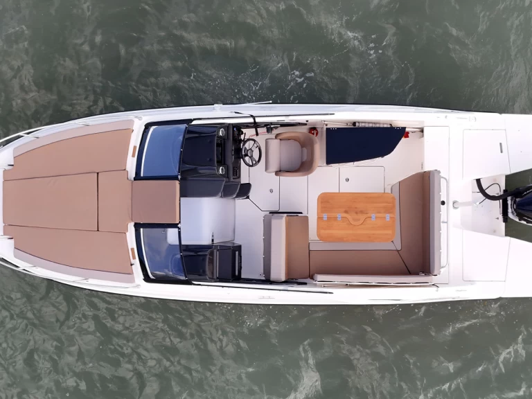 Pronájem lodi Quicksilver Activ 755 Cruiser v Altea na Samboatu