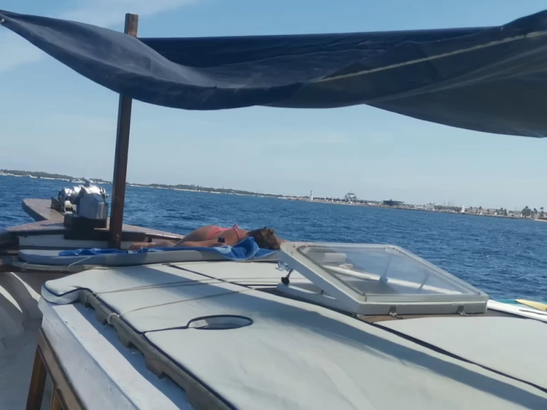 Pronajmout si Madera Clásico Estilo Llaut v La Savina