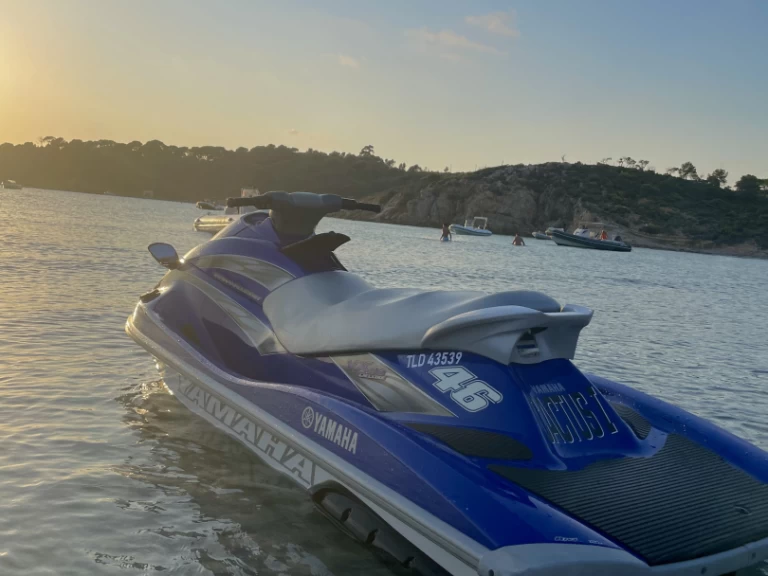 Pronajmout si Yamaha vx Vx v La Londe-les-Maures