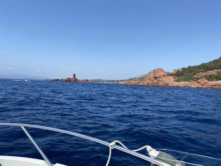 Pronájem Motorová loď v Mandelieu-la-Napoule -Bénéteau Flyer 650 Sun Deck