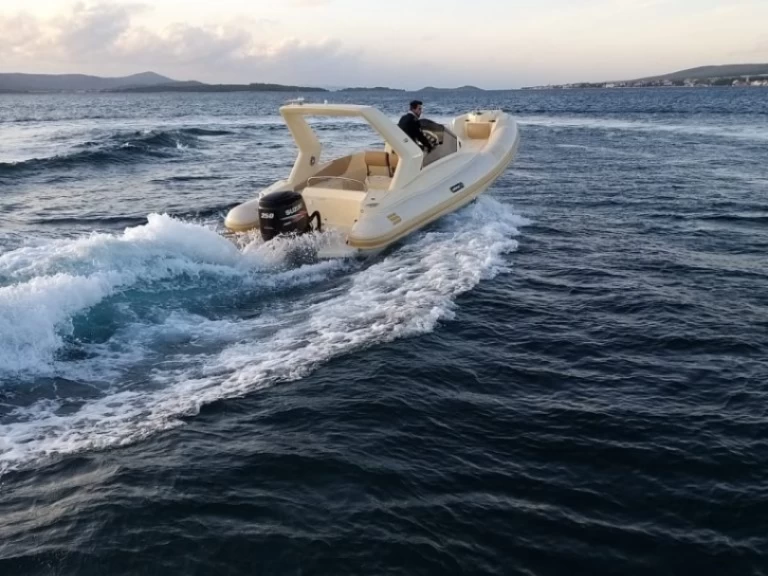 Pronájem lodi Solemar 25.1 v Biograd Na Moru na Samboatu