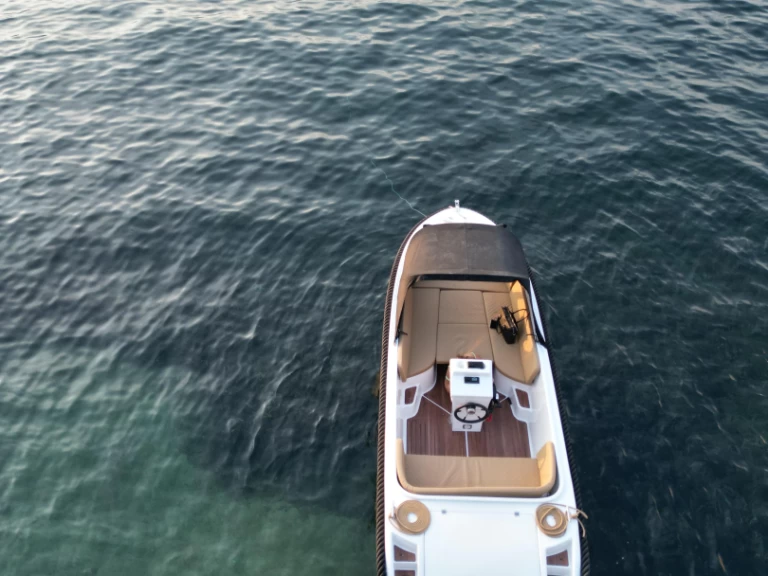 Pronájem Motorová loď v Mandelieu-la-Napoule -BRB 555 tenders