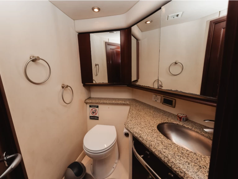 Pronajmout si Sea Ray 58 v Cartagena