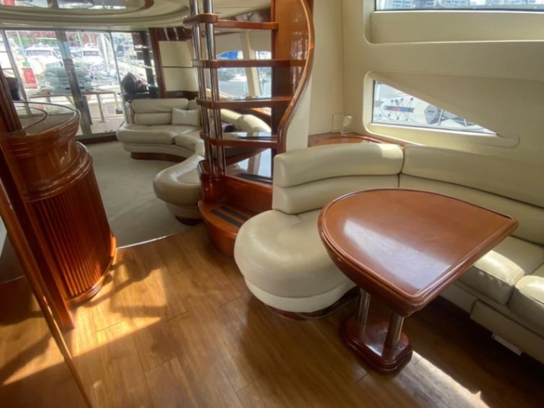 Pronájem jachty v Cartagena -Azimut Azimut 70 na Samboatu